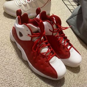 Jordan Jumpman Team 2 Gym Red